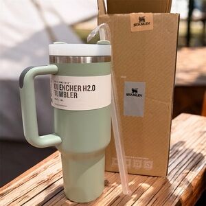Stanley Sage Green Tumbler 40oz NWT